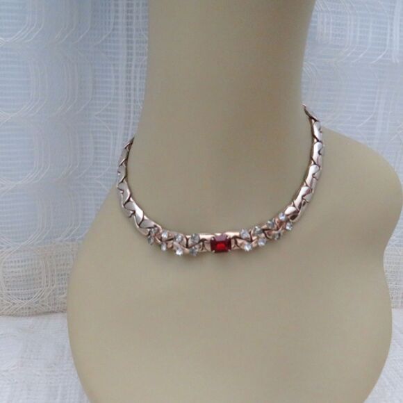 Vintage Silver Toned C-Link Statement Necklace with Red and Clear Rhinestones - Picture 8 of 9